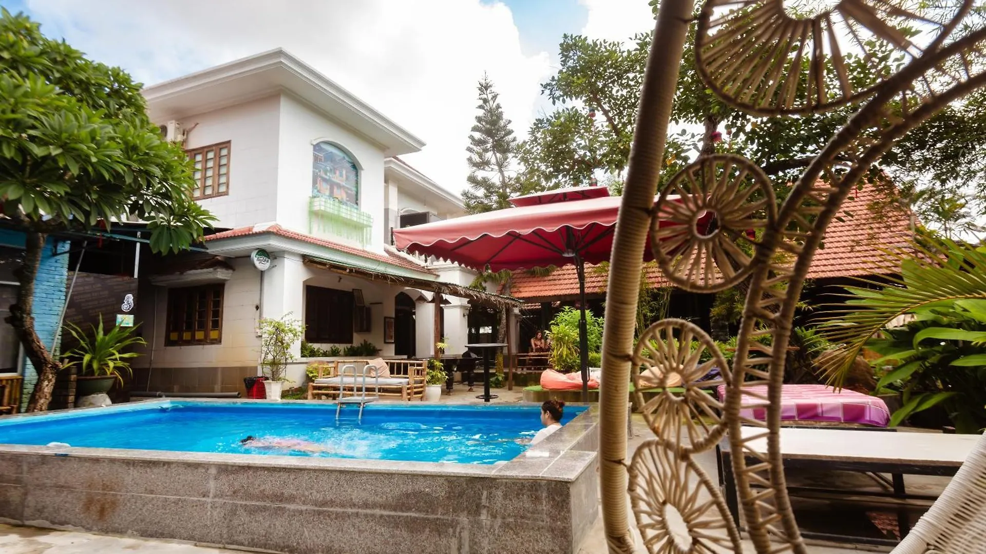 Serendipity Experience Hoi An Hostel
